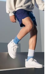 Nike White Court Borough Low Youth Trainers - Image 2 of 4