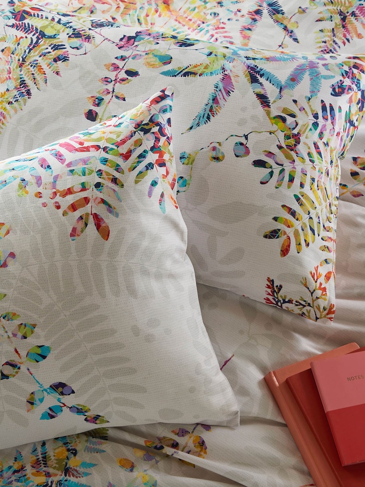 Clarissa Hulse Cream 100% Cotton Cascading Kaleidoscope Pillowcases - Image 2 of 4