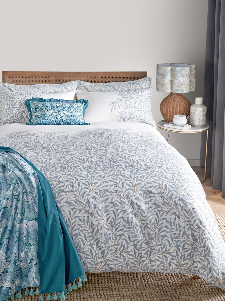 Clarke & Clarke Blue William Morris Willow Boughs 200 Thread Count Duvet Cover and Pillowcase Set - Image 1 of 8