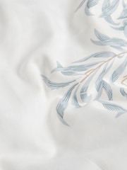 Clarke & Clarke Blue William Morris Willow Boughs 200 Thread Count Duvet Cover and Pillowcase Set - Image 7 of 8