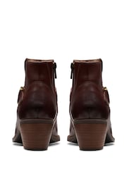 Clarks Brown Standard Fit (F) British Neva Western Buckle Boots - Image 5 of 7