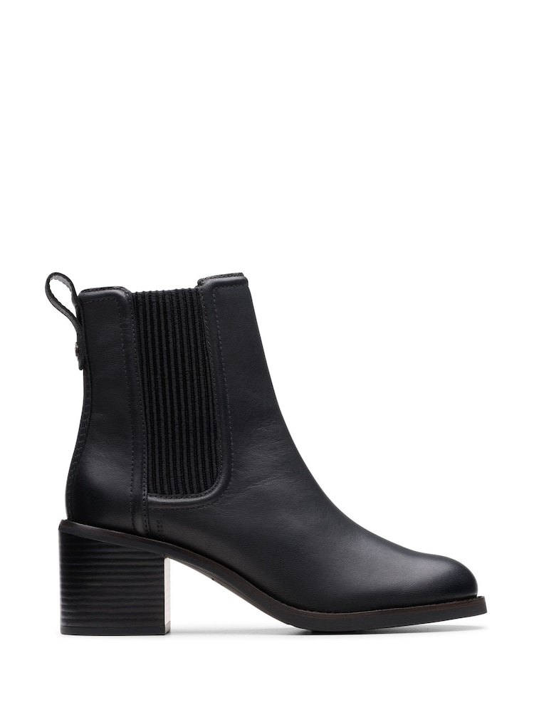 Schwarz - Clarks, Chamberly Top, Lederstiefel - Bild 1 von 7 Schwarz - Clarks, Chamberly Top, Lederstiefel - Bild 1 von 7