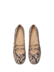 Clarks Grey Daiss Shine Shoes - Image 5 of 7