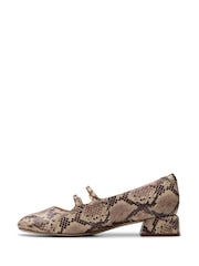 Clarks Grey Daiss Shine Shoes - Image 6 of 7