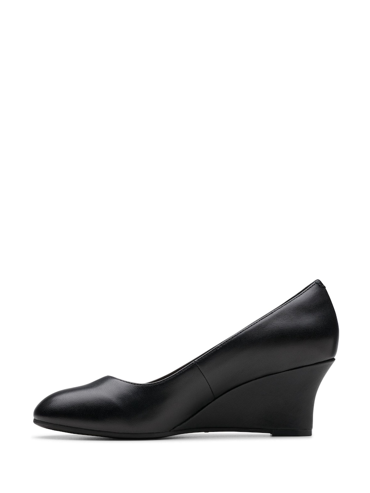 Clarks Black Standard Fit (D) Leather Olivette Pearl Shoes - Image 2 of 7