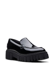 Temna črna lakota - Clarks Stran mokasini - Slika 3 iz 7