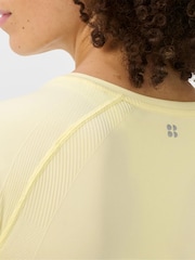 Sweaty Betty Yellow Athlete Seamless Workout T-Shirt - Image 5 of 6