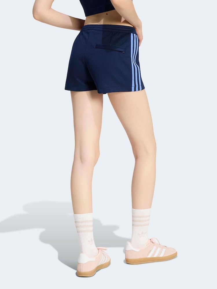 adidas Originals Blue Classic Shorts - Image 2 of 6 adidas Originals Blue Classic Shorts - Image 2 of 6