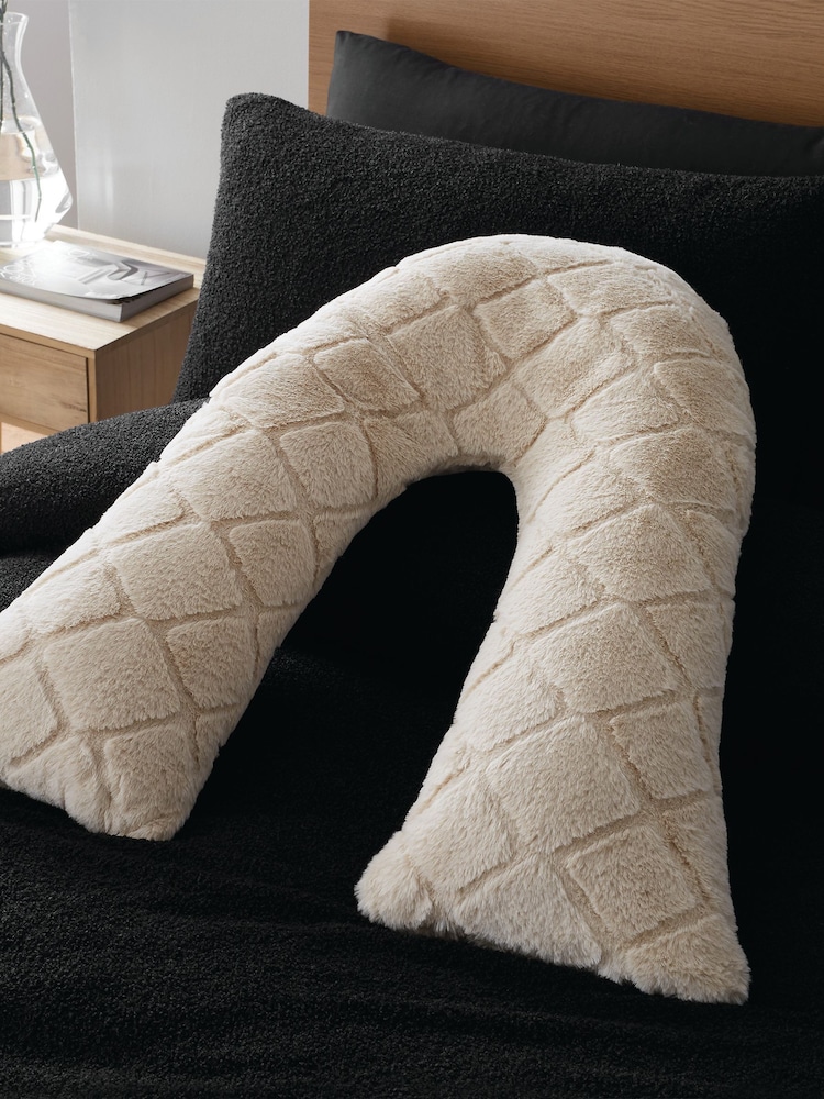 Catherine Lansfield Cosy and Soft Diamond Fleece V-Shaped Cushion - Image 1 of 3