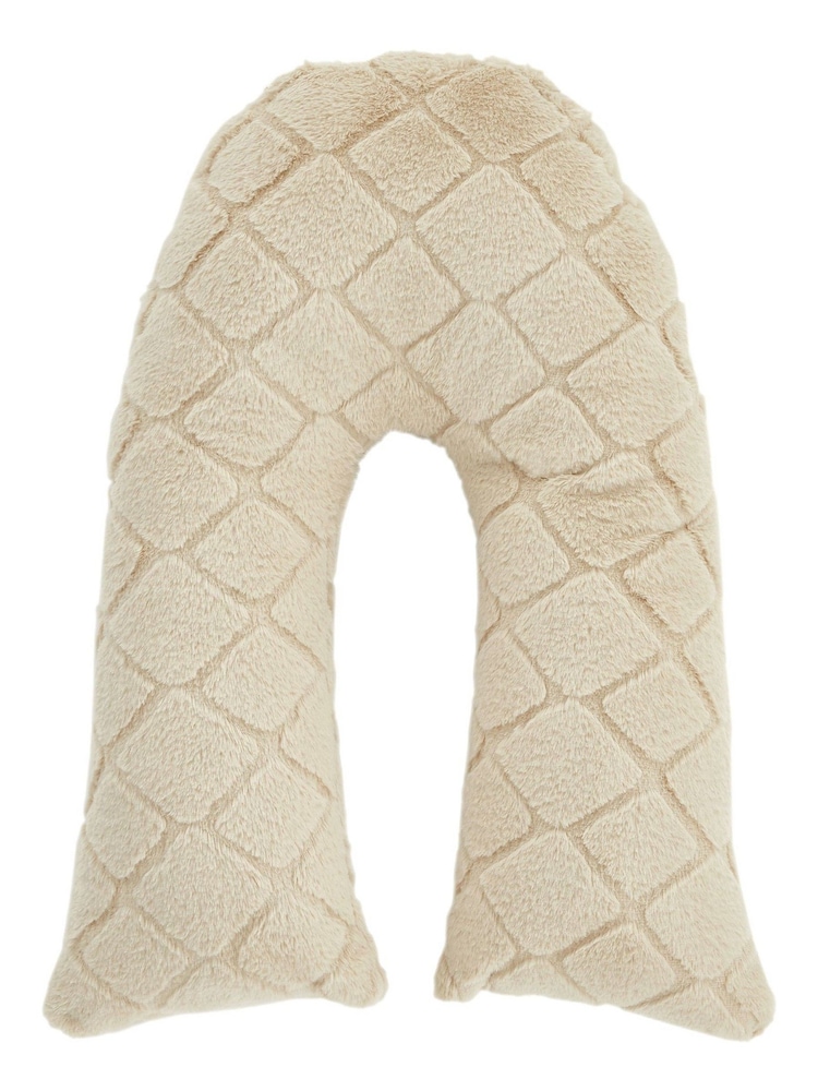 Catherine Lansfield Cosy and Soft Diamond Fleece V-Shaped Cushion - Image 3 of 3
