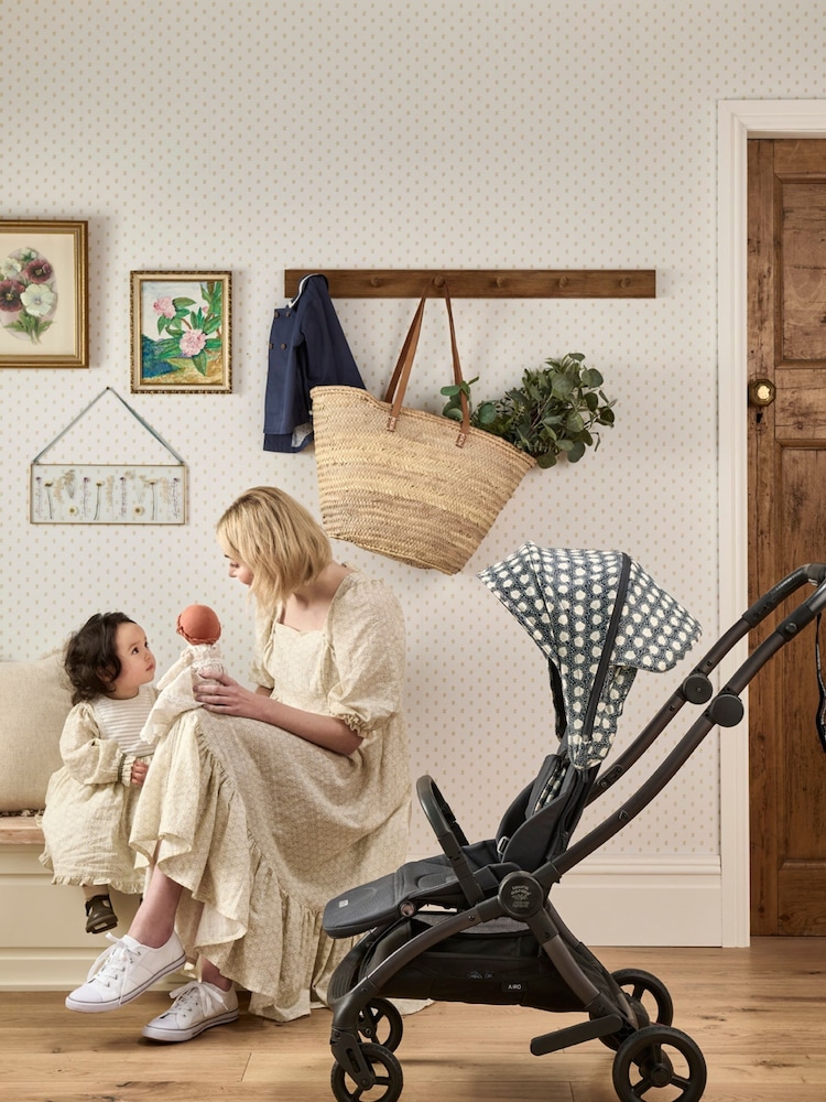 Mamas & Papas x Laura Ashley Laura Ashley Airo Stroller Calcot - Image 2 of 11