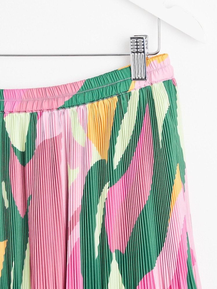 Oliver Bonas Green Abstract Swirl Print Plisse Midi Skirt - Image 8 of 8