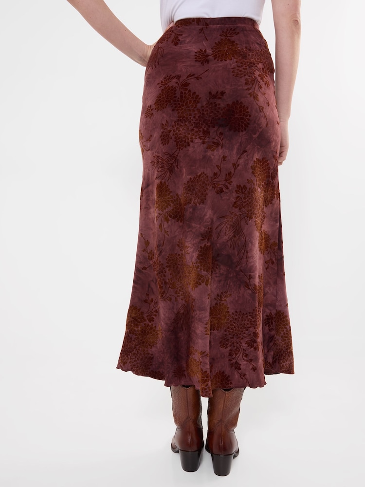 Joe Browns Red Floral Flocked Maxi Skirt With Washed Effect - Image 2 of 6 Joe Browns Red Floral Flocked Maxi Skirt With Washed Effect - Image 2 of 6