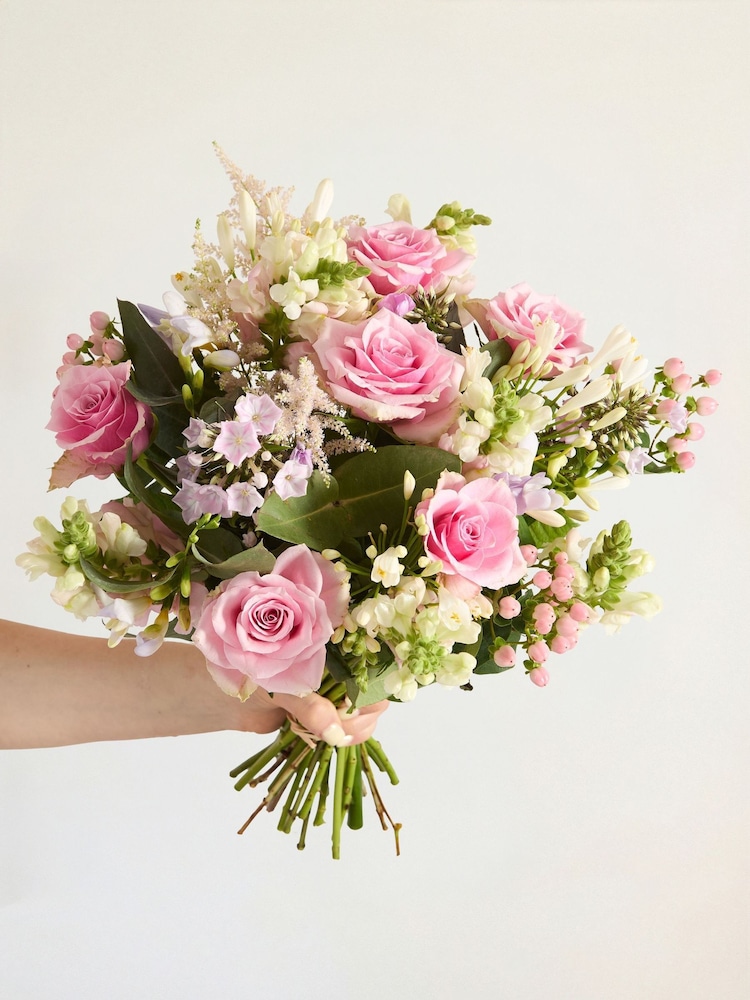 Cath Kidston Rose Bouquet - Image 4 of 4 Cath Kidston Rose Bouquet - Image 4 of 4