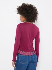 Rozā - Joe Browns Chloe V-Neck Jersey Top With Floral Printed Trim - Attēls 4 no 5