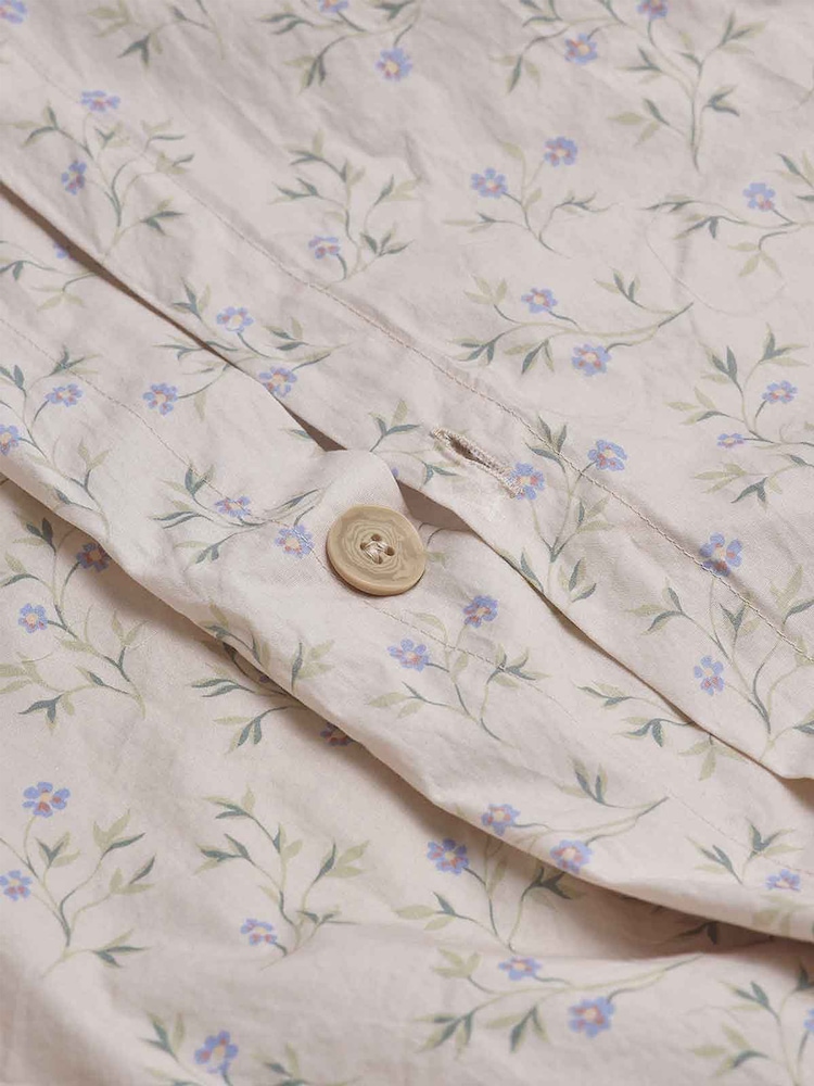 Piglet in Bed Cream 100% Cotton Duvet Cover - Image 3 of 3
