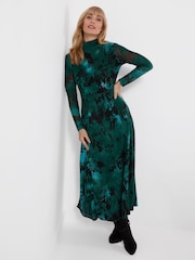 Joe Browns Green Petite Lola Long Sleeve Maxi Dress - Image 5 of 7