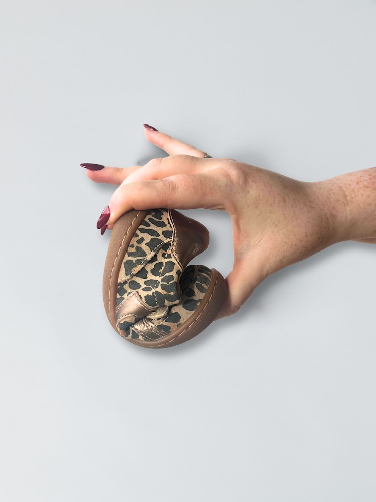 Zig+Star Animal Jett Barefoot Infant Shoes - Image 7 of 7