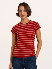 Brakeburn Hurst Yarn Dye Stripete Scallop Neck T-skjorte - Bilde 5 av 6