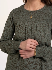 Brakeburn Brenda Smock Front Printed Long Sleeve T-Shirt - Image 5 sur 6