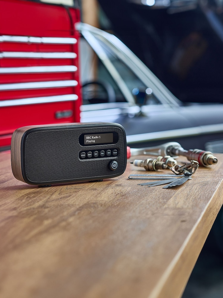 VQ Brown Dexter DAB/FM Radio - Image 1 of 5