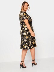 Yours Curve Black V-Neck Lace Detail Dress - Image 2 of 4