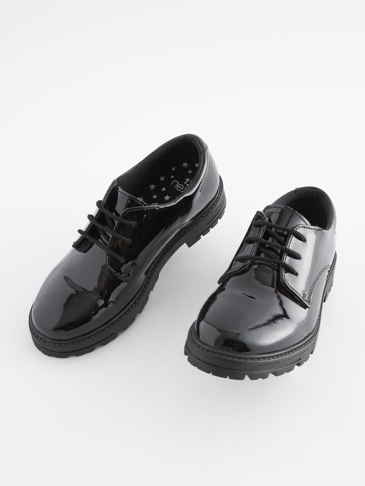 Schwarzes Lackleder - Derby-Schuhe zum Schnüren für die Schule - Bild 1 von 6