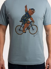 Blue Bear On A Bike - Brakeburn Printed Cotton T-Shirt - Bild 4 av 5