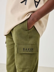 Baker by Ted Baker Graphic 100% Cotton T-Shirt and Joggers Set - Image 5 of 12
