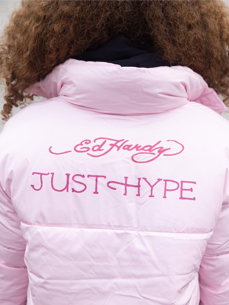 Hype X Ed Hardy Kids Cropped Pink Puffer Jacket - Image 9 of 9