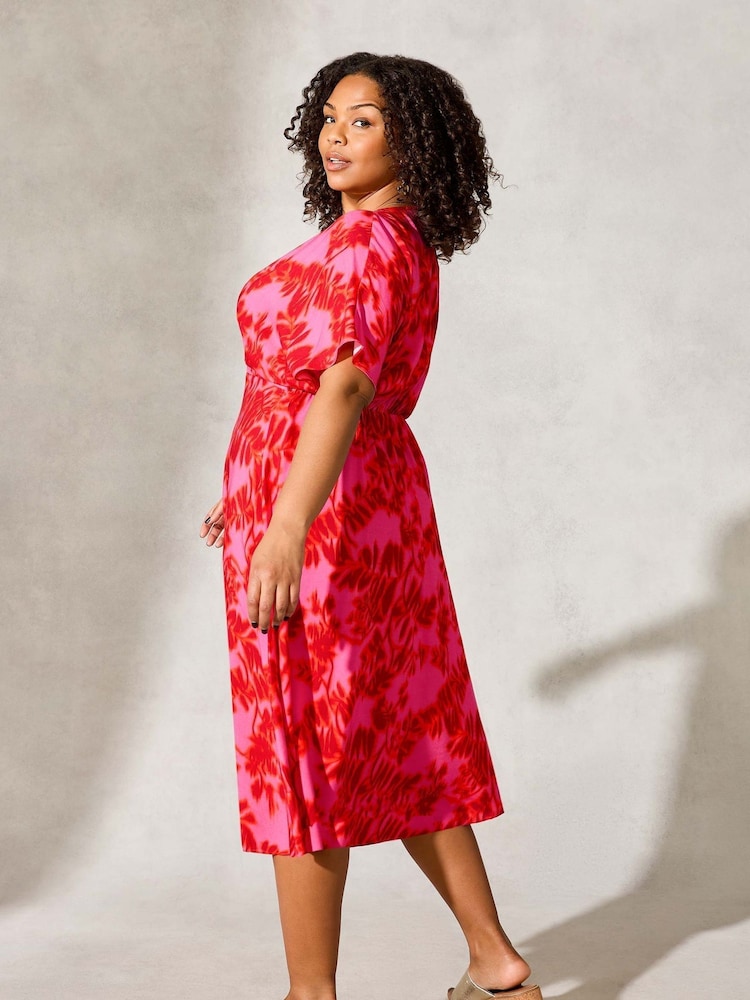 Live Unlimited Curve Pink Blurred Floral Print Shirred Waist Dress - Image 2 of 3