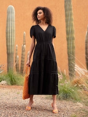 Ro&Zo Black Linen Shirred Waist Midi Dress - Image 1 of 8