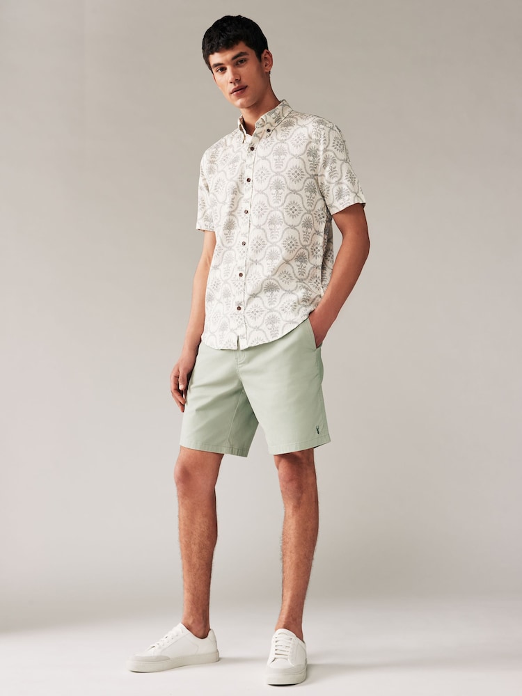 Green Elasticated Waist Chino Shorts - Image 2 of 9