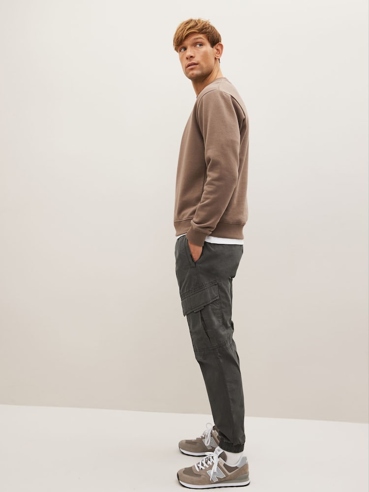 Gris de charbon de bois - Slim Fit (Slim Fit) - Pantalon cargo style militaire en tissu stretch - Image 3 of 12