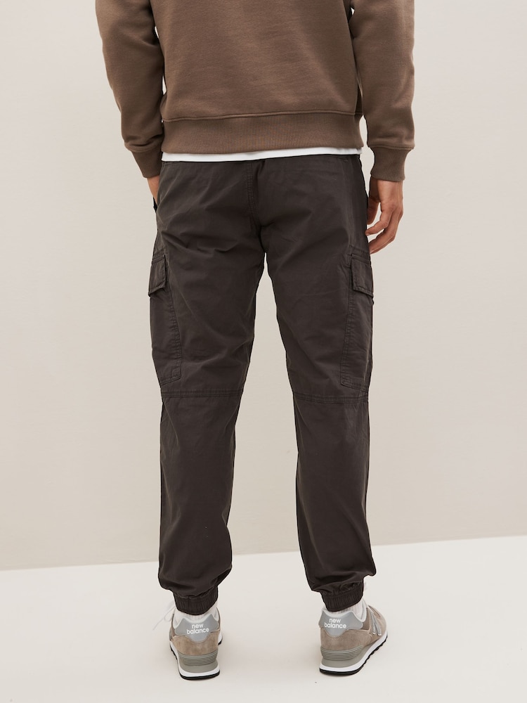 Gris de charbon de bois - Slim Fit (Slim Fit) - Pantalon cargo style militaire en tissu stretch - Image 4 of 12