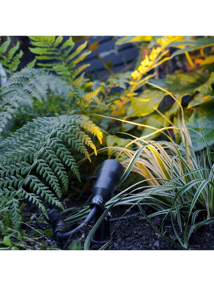 Lights4fun Ebony 3 x 1W LED Garden Outdoor Spotlight Kit - Image 2 of 3