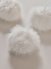 Set of 3 White Faux Fur Baubles - Image 2 of 5
