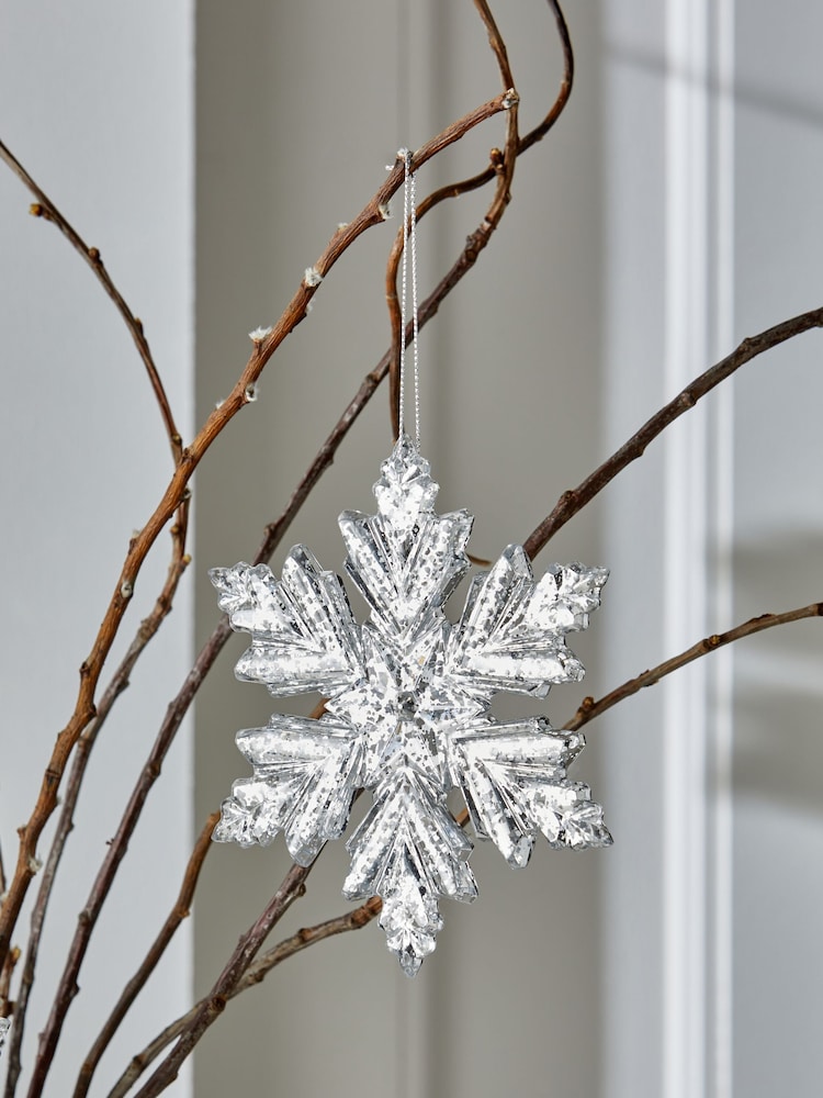 Set of 6 Silver Snowflake Christmas Baubles - Image 2 of 5 Set of 6 Silver Snowflake Christmas Baubles - Image 2 of 5