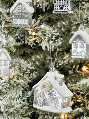Set of 9 Silver House Christmas Baubles - Image 2 of 4