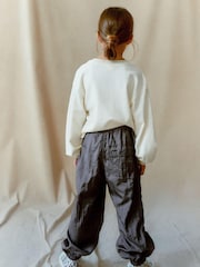 Anthrazitgrau - Parachute-Cargohose mit Bündchen (3 bis 16 Jahre) - Bild 3 von 9