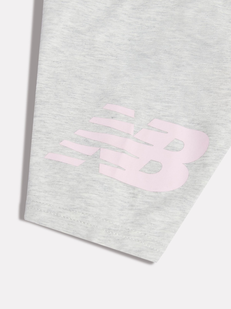 Gris - Short cycliste New Balance à logo superposé - Image 3 de 3