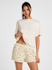 Hunkemöller White Daisy Pyjamas Set - Image 1 of 5