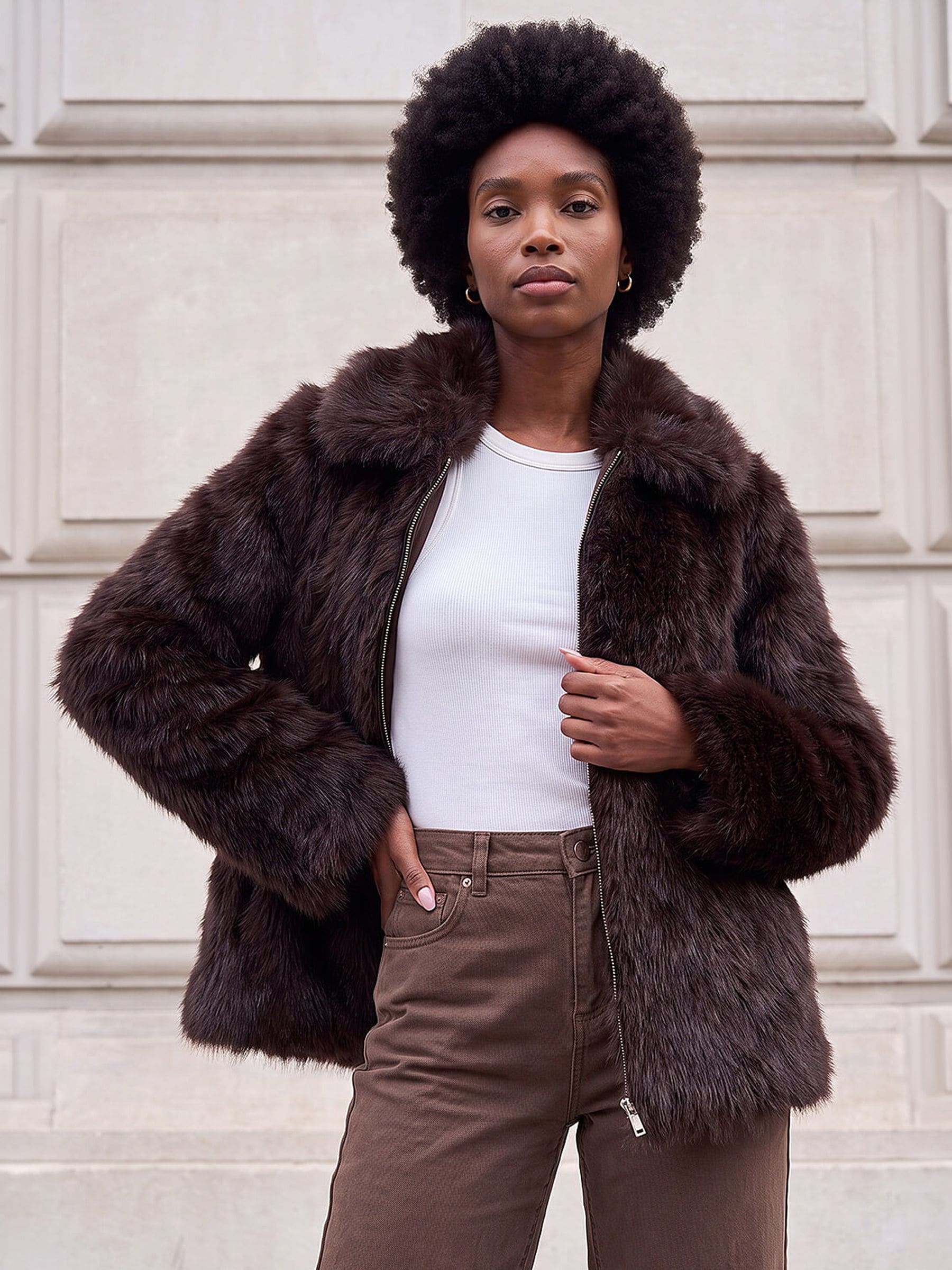 Roman Women's Faux Fur Short Coat in Chocolate | Size: 20 - Image 2