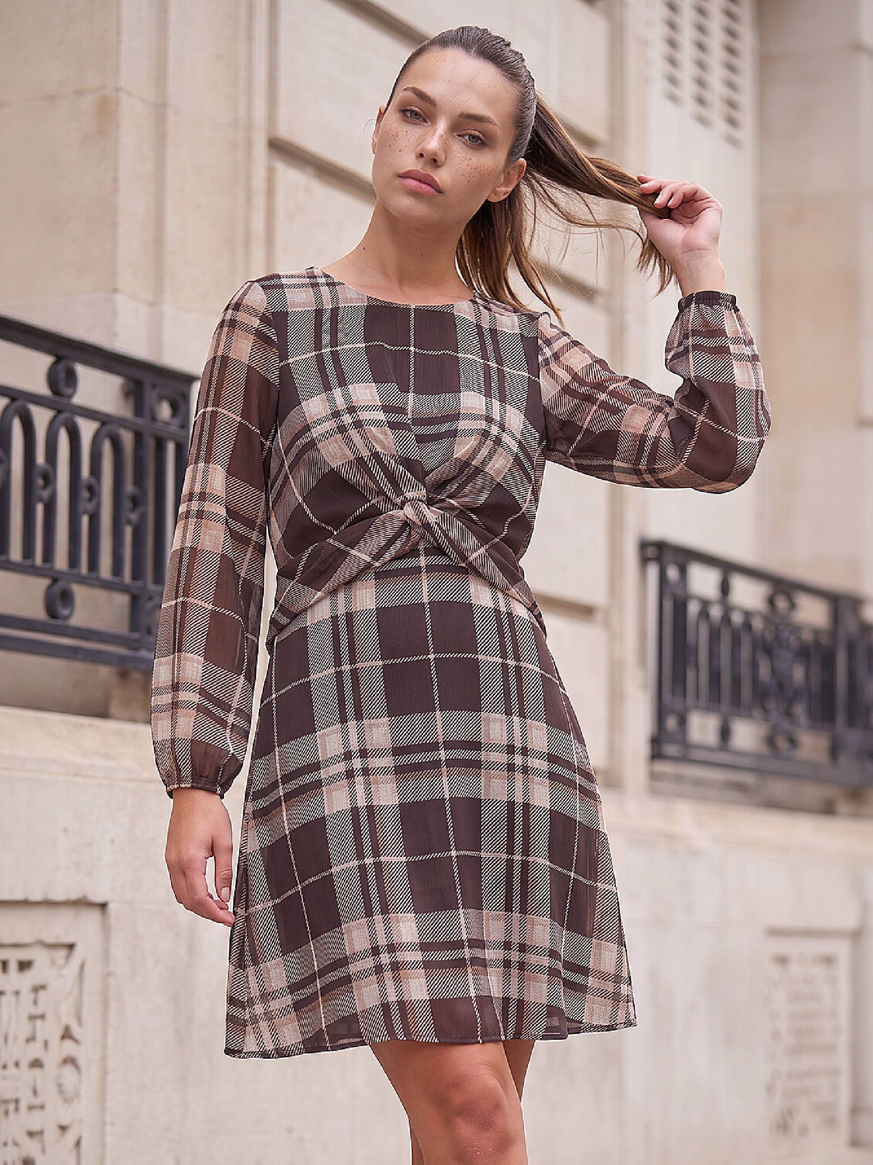 Roman Women's Chocolate Petite Twist Front Check Dress In | : Size 16 - Image 2