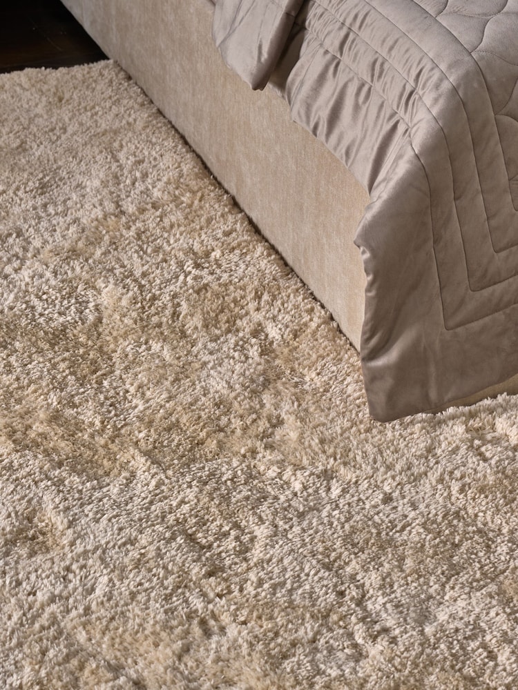Natural Sumptuously Soft Rug - Image 2 of 6 Natural Sumptuously Soft Rug - Image 2 of 6
