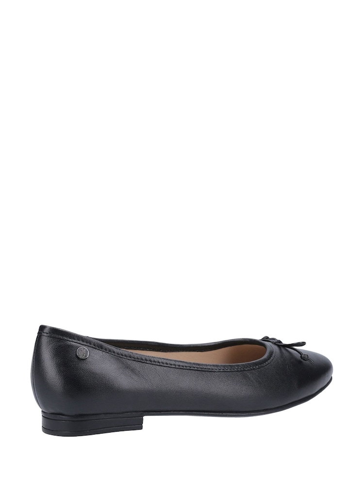 Negro - Bailarinas estilo merceditas de piel Naomi de Hush Puppies - Imagen 2 de 4 Negro - Bailarinas estilo merceditas de piel Naomi de Hush Puppies - Imagen 2 de 4