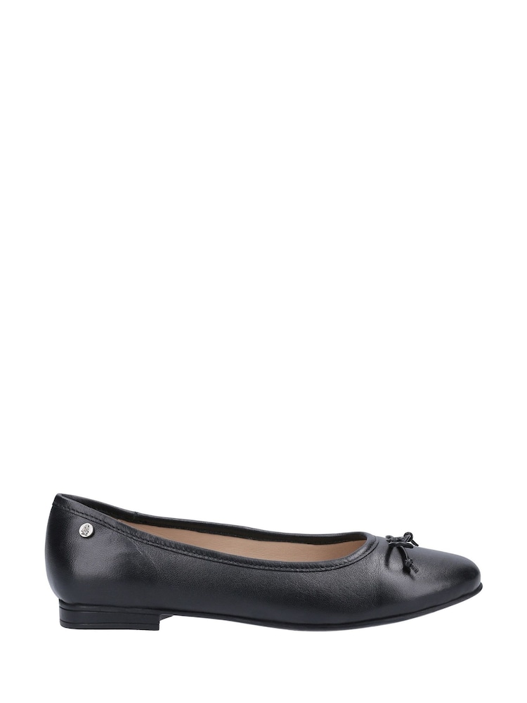 Negro - Bailarinas estilo merceditas de piel Naomi de Hush Puppies - Imagen 4 de 4 Negro - Bailarinas estilo merceditas de piel Naomi de Hush Puppies - Imagen 4 de 4