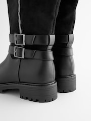 Schwarz - Forever Comfort® Kniehohe Stiefel mit Schnalle - Bild 3 von 5