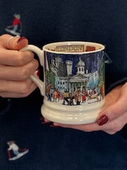 Emma Bridgewater London i Julen 1/2 Pint-krus - Bilde 1 av 4