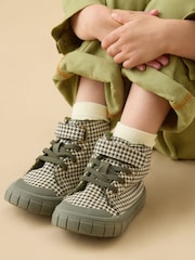 KIDLY by MORI Khaki Houndstooth Hightop Trainers - Bild 1 von 4